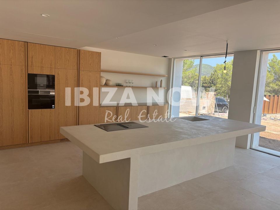 Villa i Playa Es Figueral, Ibiza - foto 4